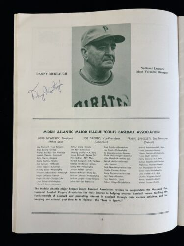 1972 Maryland Baseball Banquet MULTI SIGNED Program 5 sigs w/ RARE Batboy Auto.