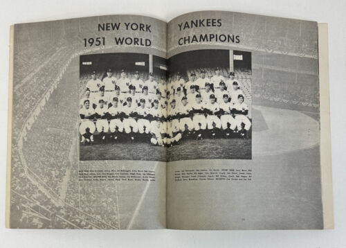 1952 New York Yankees Official Baseball Yearbook w/ Mantle - EX