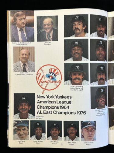 1976 World Series Program Reds @ Yankees w/ Yankees Insert - Unscored - EX