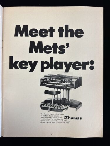 1968 New York Mets Official Baseball Yearbook - Roster as of 4/11 VG-EX+