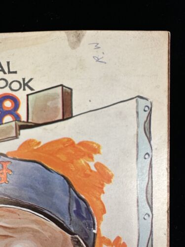 1968 New York Mets Official Baseball Yearbook - Roster as of 4/11 VG-EX+