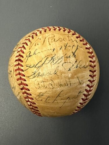 1951 NY Yankees TEAM SIGNED Official AL Baseball w/ Rookie Mantle World Champs!