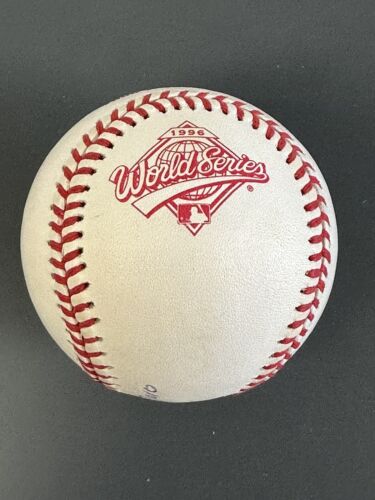 Wade Boggs 3010 (Hits) SIGNED Official 1996 World Series Baseball w/ hologram