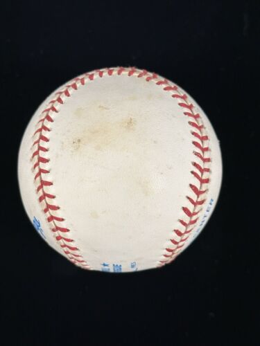 Chili Davis Yankees SIGNED Official AL B. Brown Baseball (toned) w/ hologram