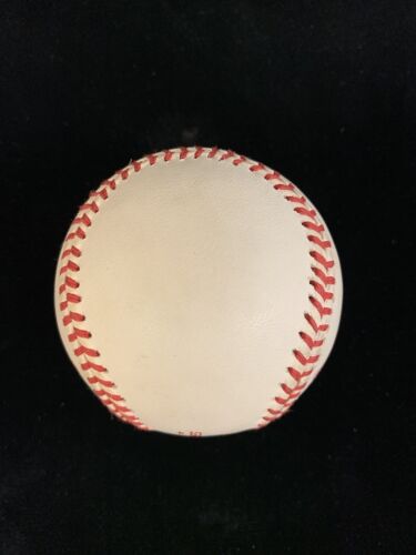 Fay Vincent Commissioner SIGNED Official 1990 World Series Baseball PSA DNA