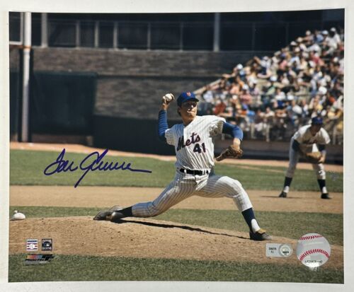 Tom Seaver New York Mets HOFer SIGNED 8x10 Color Action Photo w/ MLB hologram