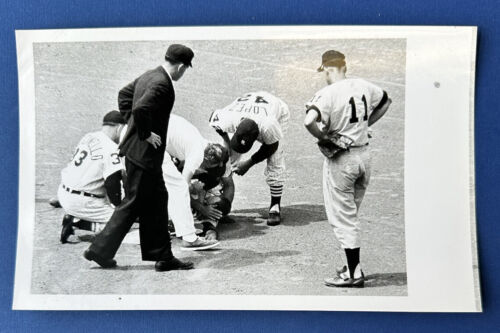 1960’s Nellie Fox Injury Chicago White Sox vs Tigers Vintage 5x8 B&W Photo