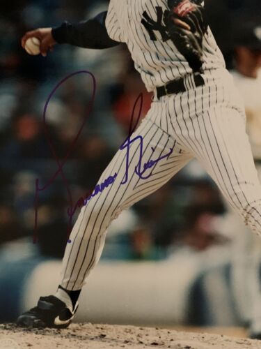 Mariano Rivera New York Yankees EARLY CAREER SIGNED 8x10 Color Photo JSA