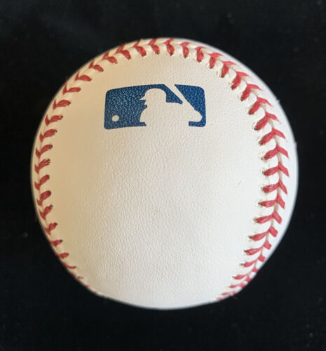 Mariano Rivera New York Yankees SIGNED Official MLB Manfred Baseball w/ hologram