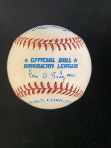 Juan Gonzalez Texas Rangers SIGNED Official AL Budig Baseball w/ hologram