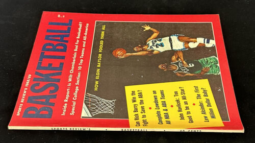 1968/69 Sports Review’s BASKETBALL Magazine Elgin Baylor / Bill Russell - NM