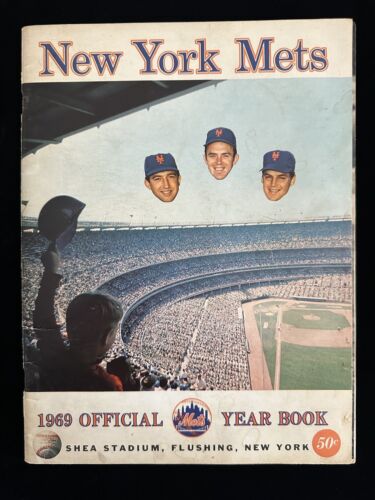 1969 New York Mets Official Baseball Yearbook w/ Seaver Koosman Grote - VG