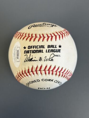 Willie Mays NY / San Francisco Giants HOFer SIGNED Official NL Baseball JSA LOA