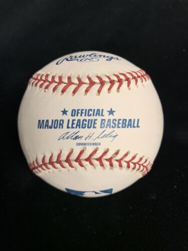 Frank Robinson HOF 82 SIGNED Official Major League Baseball w/ hologram