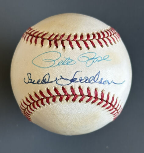 Bud Harrelson / Pete Rose DUAL SIGNED Official NL Coleman Baseball w/ hologram