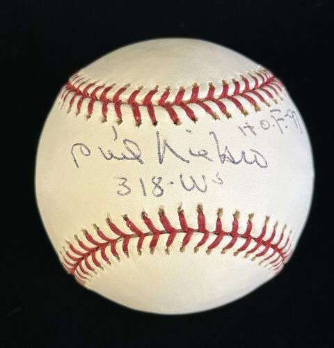 Phil Niekro HOF 97 318 W’s SIGNED Official MLB Yankees Logo Baseball w/hologram