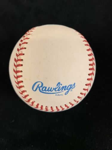 Don Mattingly Yankees Vintage Signed Official AL Brown Baseball w/ B&E Hologram