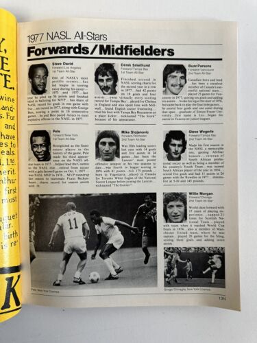 April 2, 1978 NASL Cosmos Soccer Program + 1 Ticket - Chinaglia Scores 3 Goals