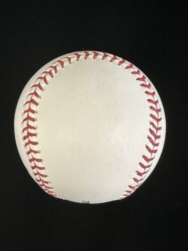 Ryan Howard N.L. ROY ‘05 Phila Phillies SIGNED Official MLB Baseball w/ hologram