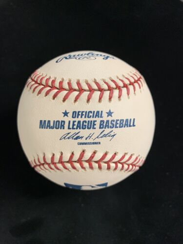 Tony LaRussa A’s Cardinals SIGNED Official ML Baseball w/ inscription & Hologram