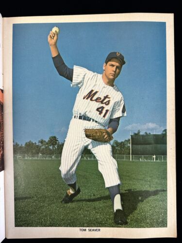 1968 New York Mets Official Baseball Yearbook - Roster as of 4/11 VG-EX+