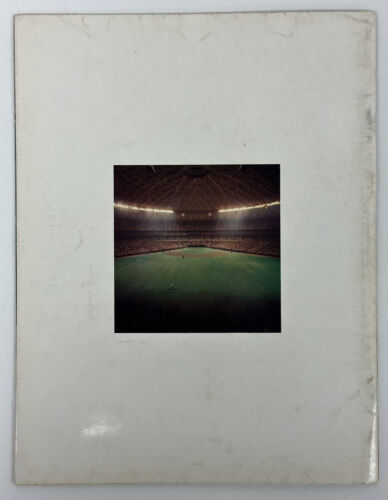 1968 Houston Astrodome Publication - 28 pages of color photos - VG-EX/EX