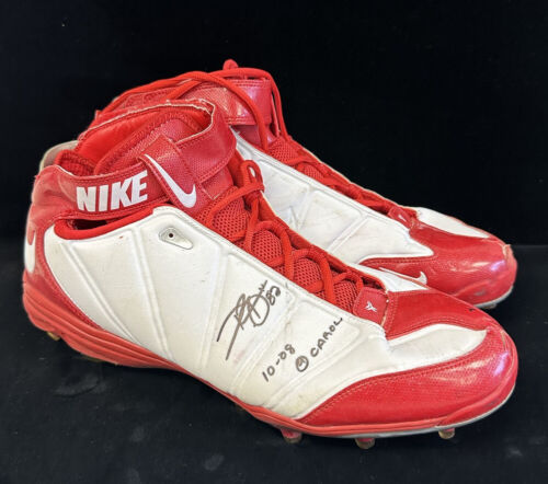 2008 Dwayne Bowe KC Chiefs DUAL SIGNED Game Used NFL Nike Superbad Cleats photo