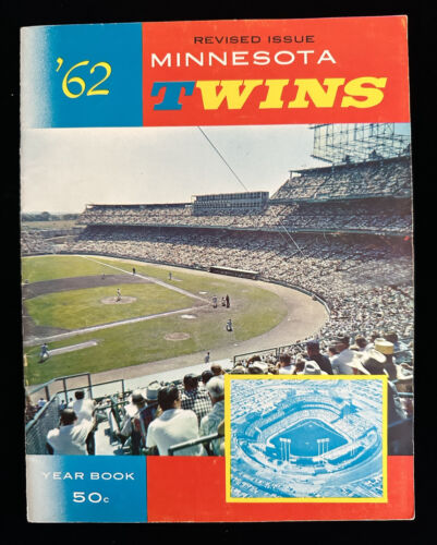 1962 Minnesota Twins Official REVISED Yearbook - EX