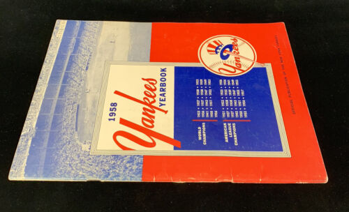 1958 New York Yankees Official Yearbook (4/10 roster) - back cover piece missing