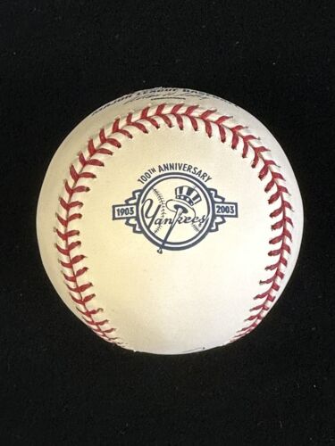 Phil Niekro HOF 97 318 W’s SIGNED Official MLB Yankees Logo Baseball w/hologram