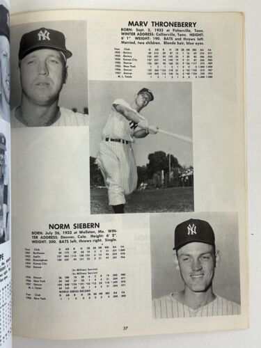 1958 Jay Publishing New York Yankees Yearbook