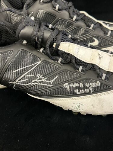 2009 Jim Leonhard New York Jets DUAL SIGNED Game Used NFL Nike Cleats w/ LOA