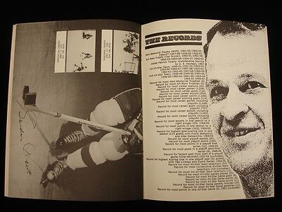 1969-70 Detroit Red Wings Hockey Yearbook 