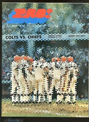 September 20 1970 NFL Program Kansas City Chiefs at Baltimore Colts NRMT