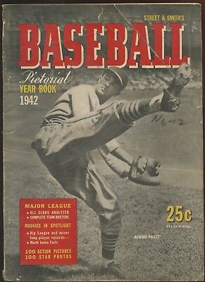 1942 Street & Smith Baseball Yearbook Howard Pollett Front Cover