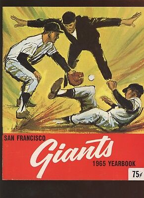 1965 MLB Baseball San Francisco Giants Yearbook NRMT