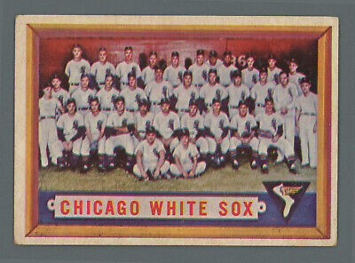 1957 Topps #329 Chicago White Sox Team Baseball Card EX