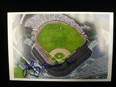 Johnny Vander Meer Autographed 4" x 6" Lithograph Card