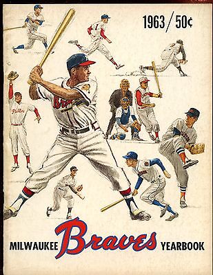 1963 MLB Baseball Milwaukee Braves Yearbook EX