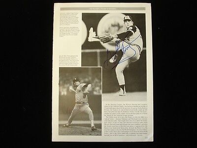 Gaylord Perry & Mike Torrez Autographed 10" x 14" Magazine Cut