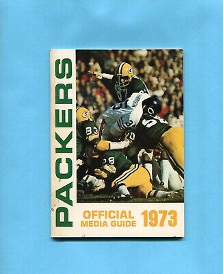 1973 Green Bay Packers NFL Media Guide Green Bay Defensive on cover