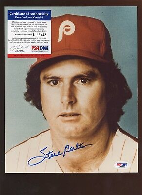 Steve Carlton Philadelphia Phillies Autographed 8 X 10 Photo PSA Cert