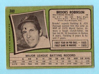 1971 Topps #300 Brooks Robinson Baltimore Orioles Baseball Card VG+  