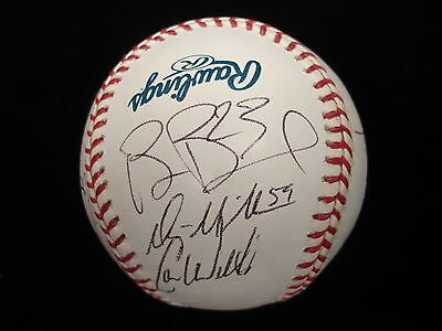 2005 Cleveland Indians Autographed Baseball - 12 Signatures - B&E Hologram