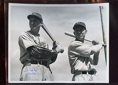 1946  Original Wire Photo Dixie Walker Brooklyn Dodgers Autographed Hologram