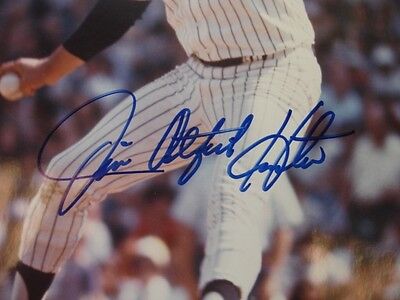 Jim Catfish Hunter Autographed 8x10 Photograph - B&E Holo