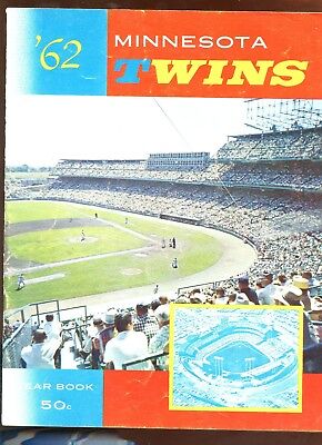 1962 MLB Baseball Minnesota Twins Yearbook EX