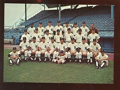 1960's Syracuse Chiefs Baseball 5 X 7 Team Postcard EXMT