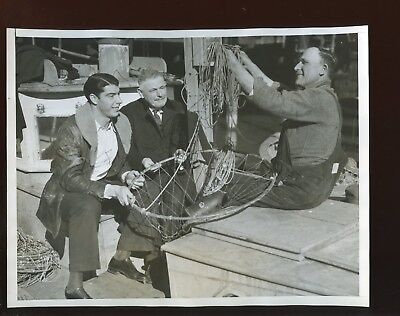 Original Jan 22 1937 Joe DiMaggio & Dad 7 X 9 Wire Photo