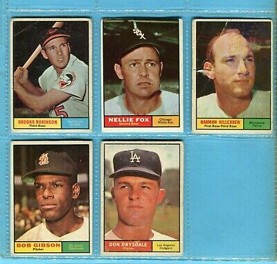 1961 Topps Lot of 5 Different Hall of Famer Baseball Cards Low Grade - Vg/Ex